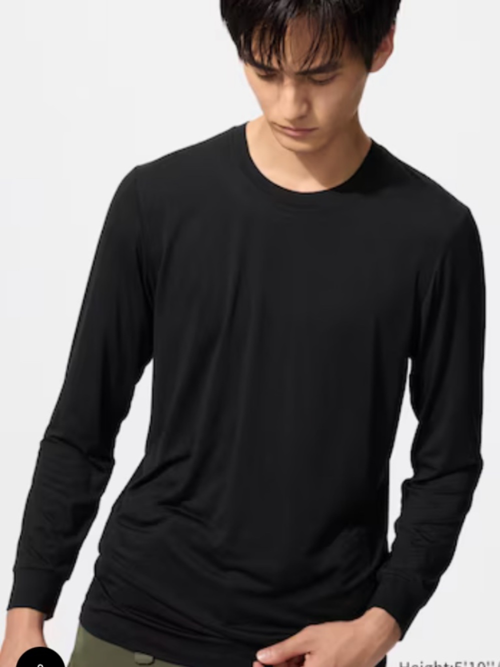 Uniqlo | Top | Heattech T-Shirt | Black